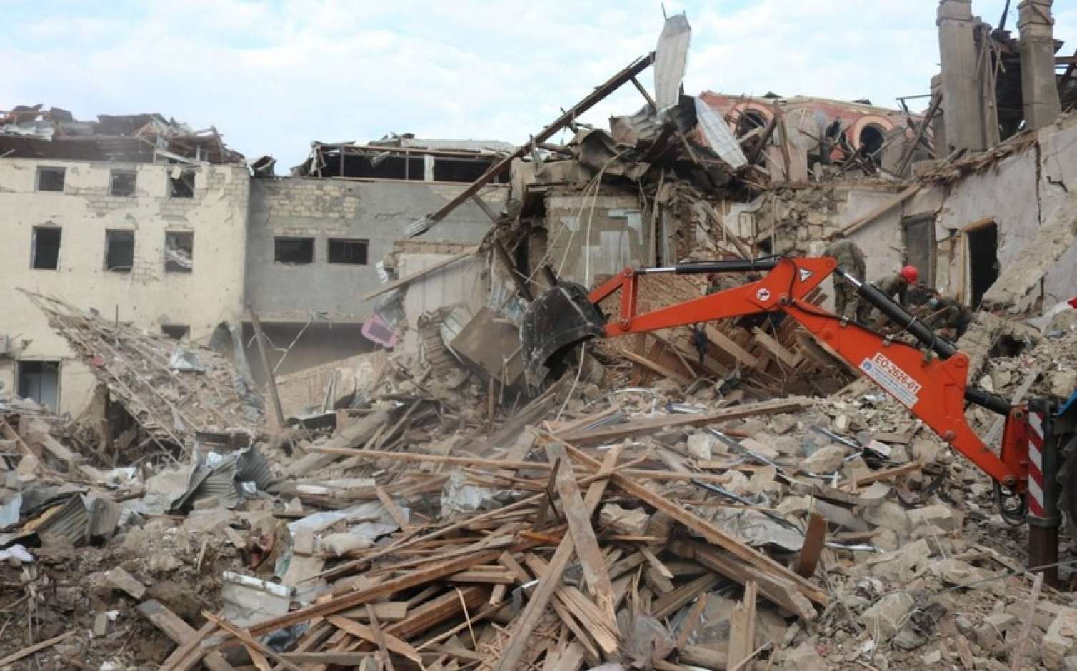 Gəncədə terror qurbanlarının yaxınlarına təqaüd bu qaydada veriləcək 