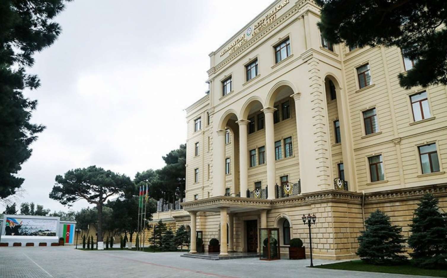 Ordumuzun Rusiya sərhəd zastavasını minaatanlardan atəşə tutması xəbəri yalandır  