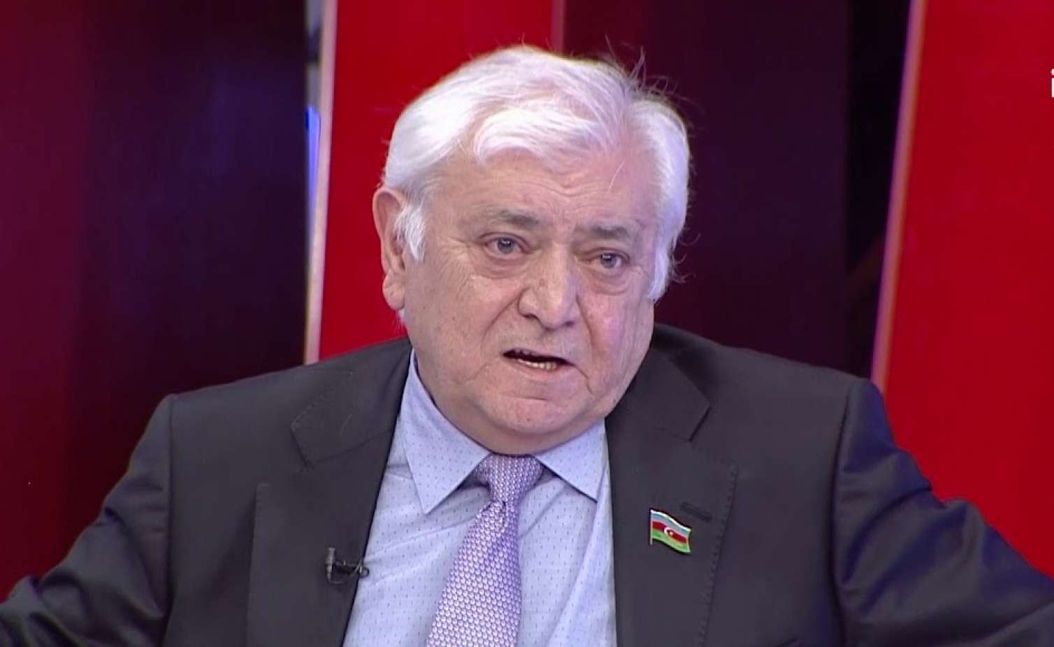 10-15 milyona İdman Kompleksləri tikiblər, heç nəyə yaramır - Aqil Abbas 