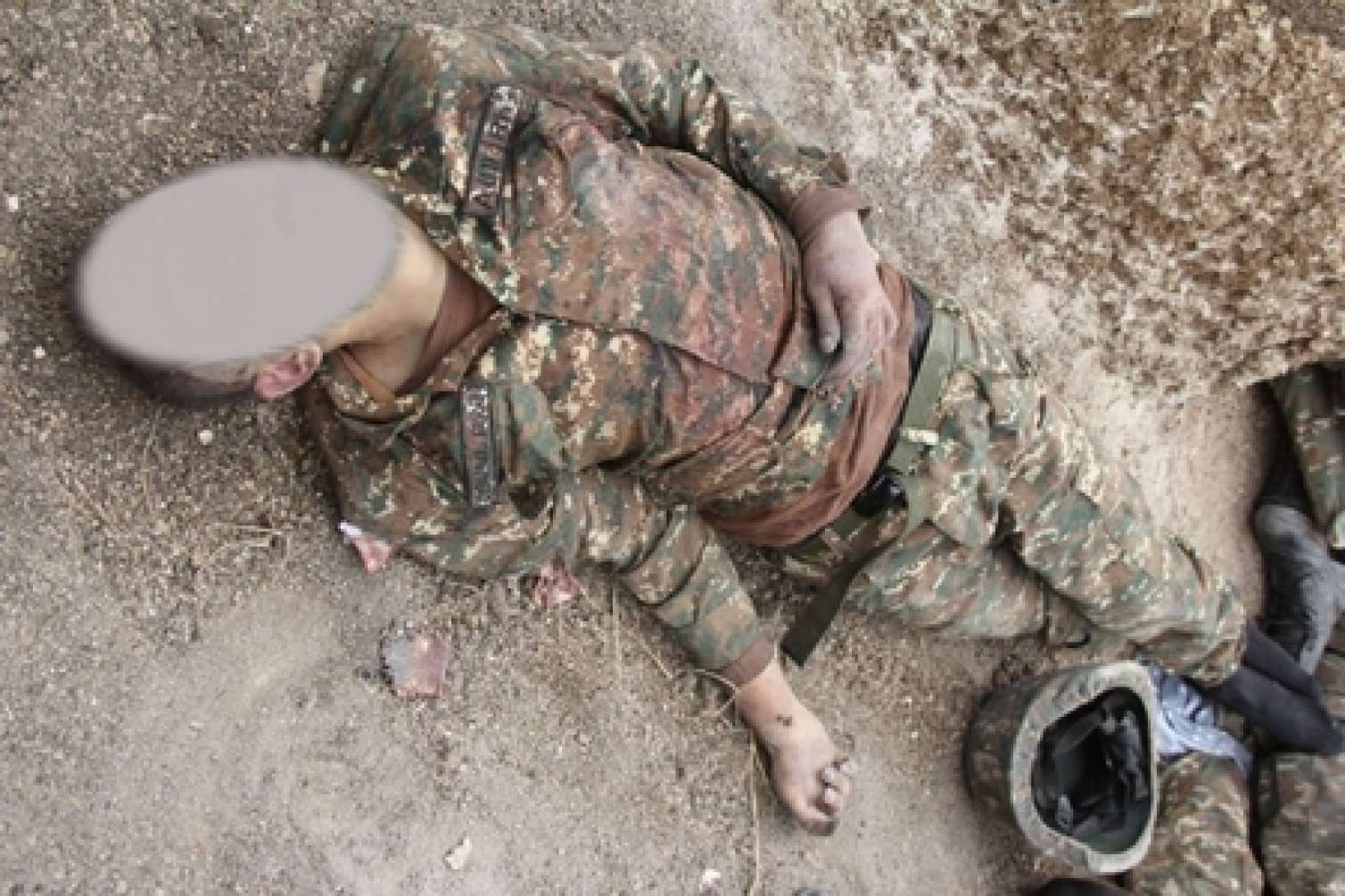 Daha bir erməni hərbçisinin meyiti təhvil verildi 