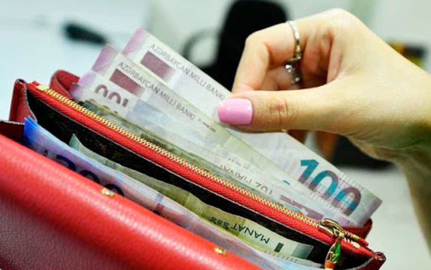 Bu qrupa aid olan müəllimlərin maaşı artırıldı 