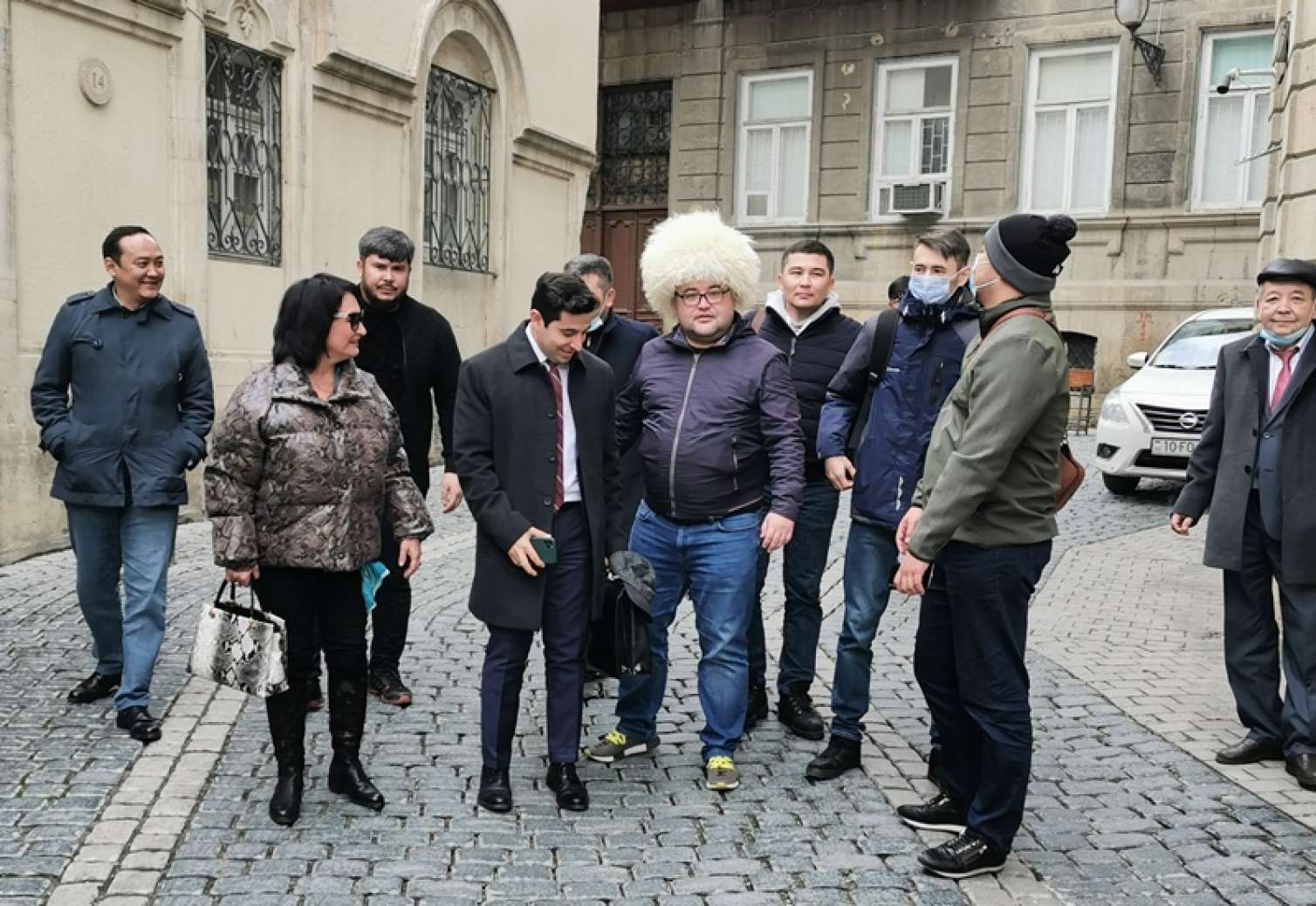 Gəldilər... gördülər... dünyaya göstərdilər 
