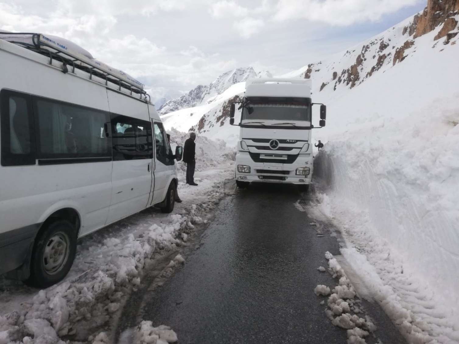 Yollar buz bağlayacaq -  XƏBƏRDARLIQ 