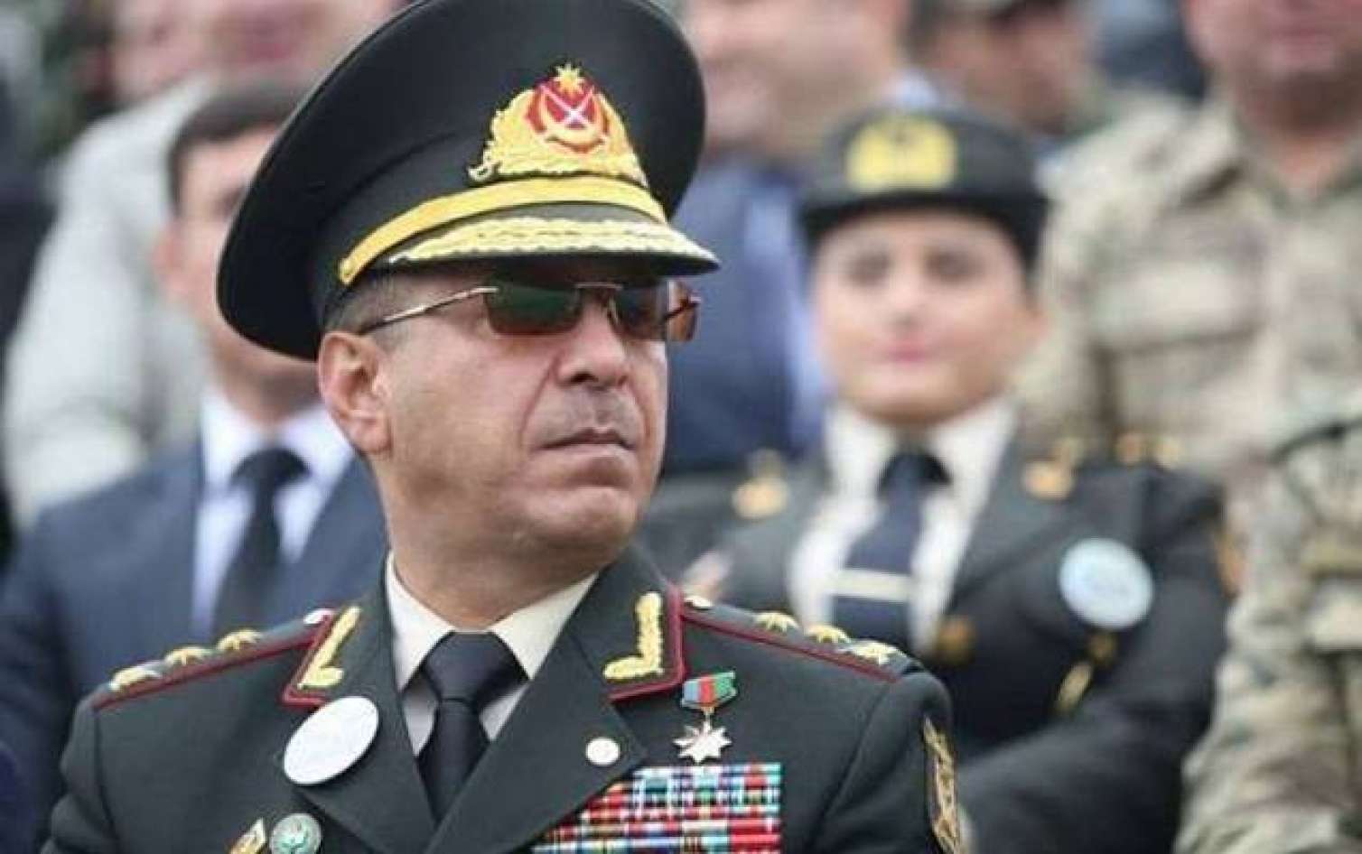 Vilayət Eyvazov Rövşən Əkbərovun bacısı oğlunu işdən çıxardı 