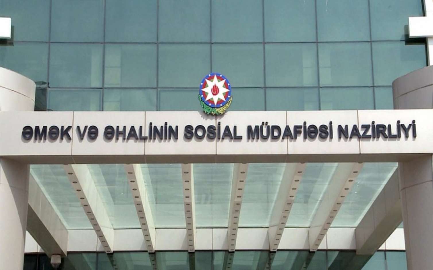 Əmək və Əhalinin Sosial Müdafiəsi Nazirliyinin vəzifələri artırıldı 