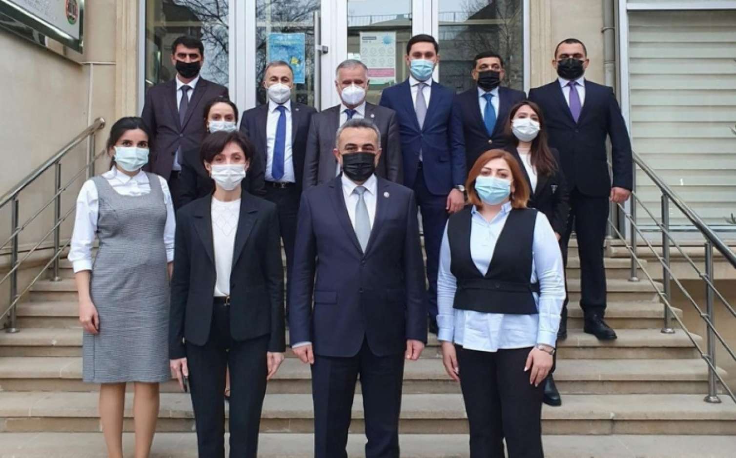 Anar Bağırov hakim təyin edilən vəkillərlə görüşdü 