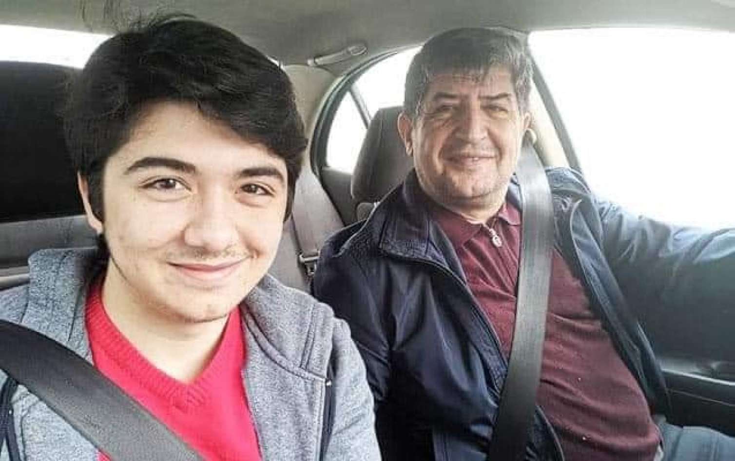 Tanınmış jurnalistin oğlu dünyanın 1 nömrəli Universitetinə qəbul oldu -  FOTO
