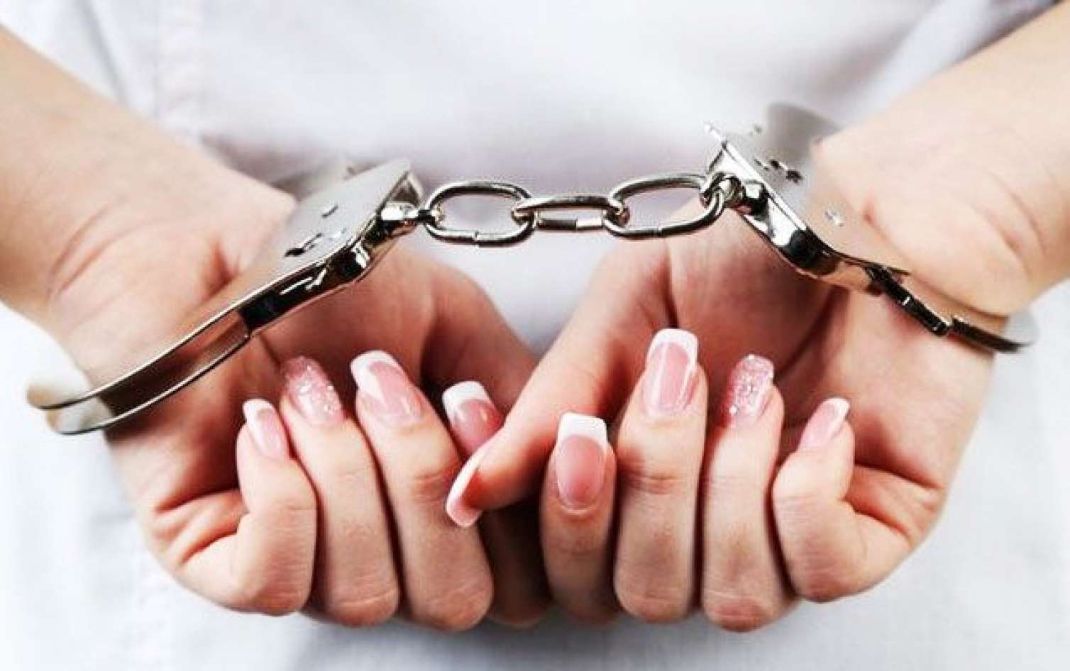 Salyanda maşın oğurlayan qadınlar saxlanıldı  