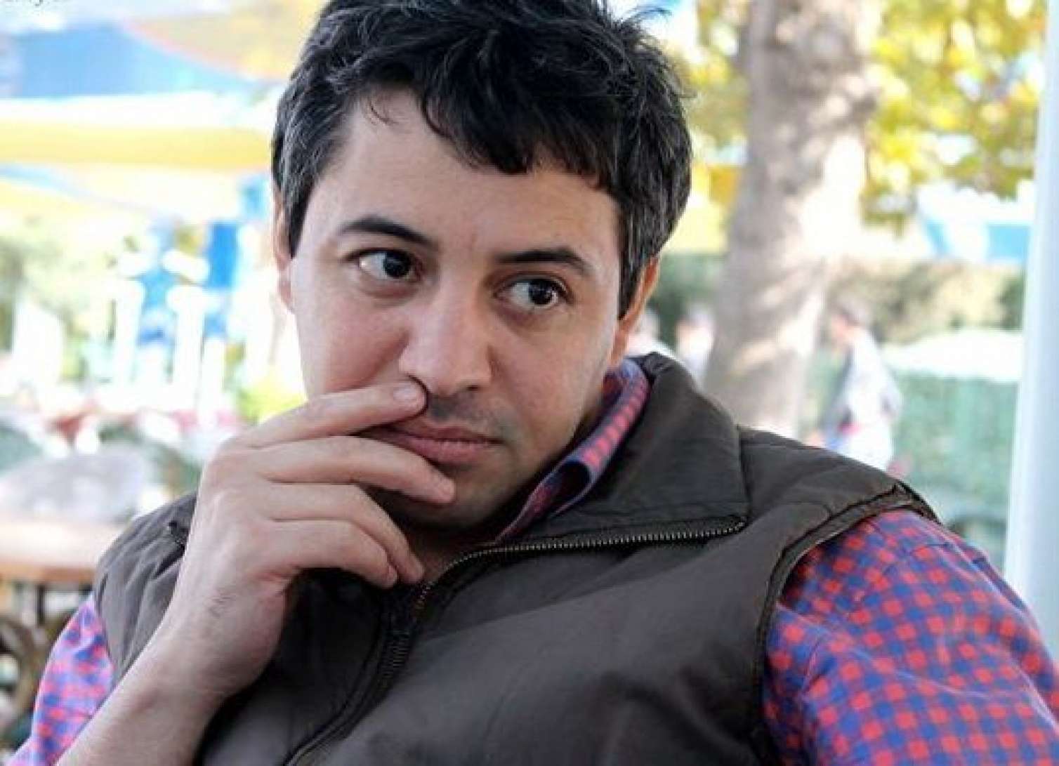  Tərbiyəli əxlaqsızlar, əxlaqlı tərbiyəsizlər... 