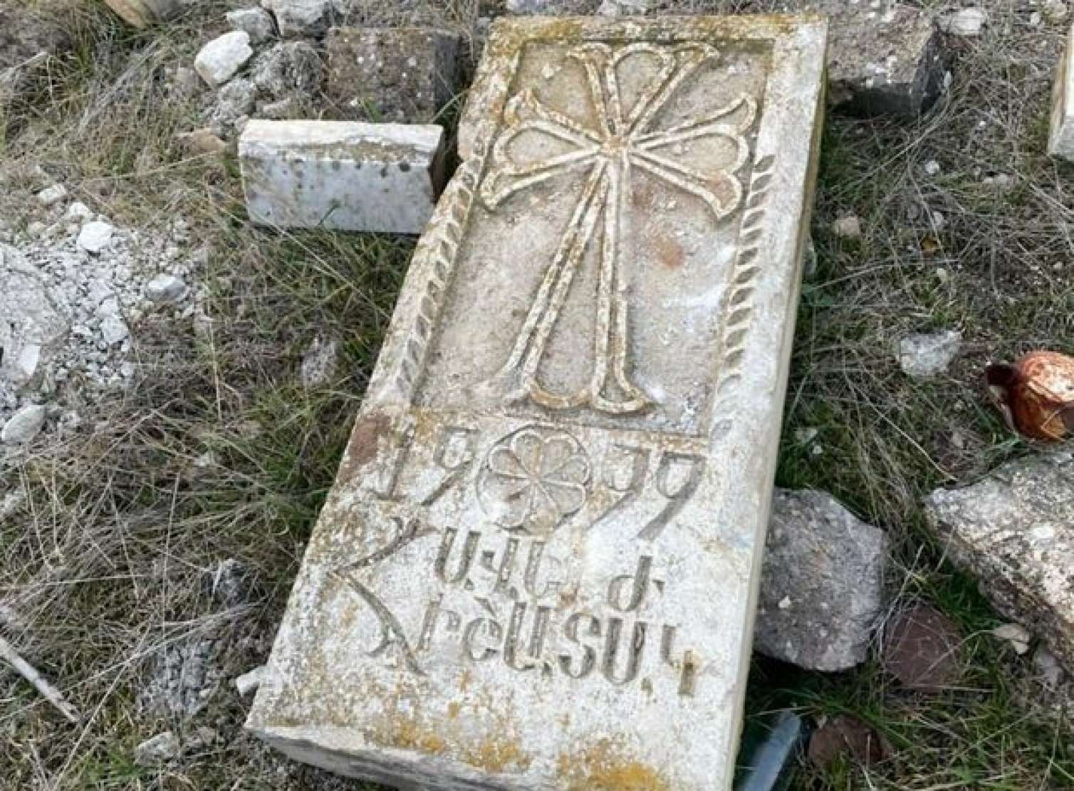 Ermənilər Horovlunu belə erməniləşdirməyə çalışıb -  FOTOLAR