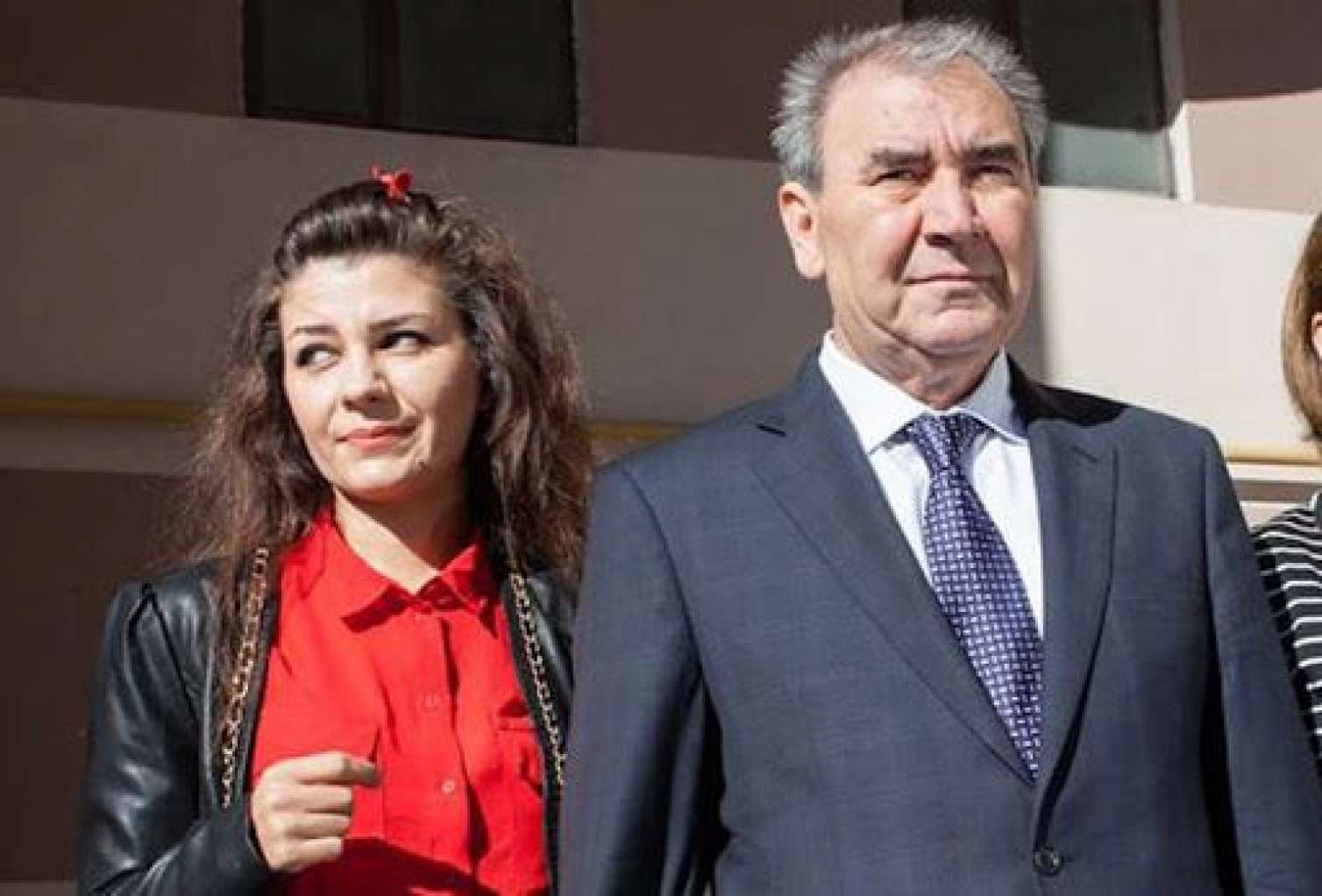 Cəmil Həsənlinin qızının videosunu yayan şəxs tapıldı  