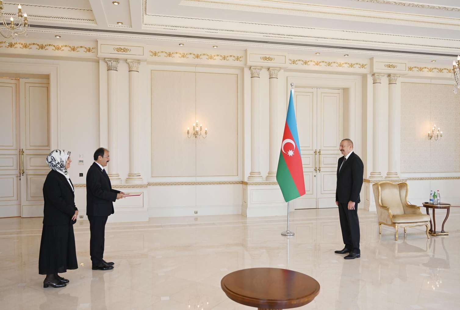 İlham Əliyev yeni səfirləri qəbul etdi -  FOTOLAR - YENİLƏNİB