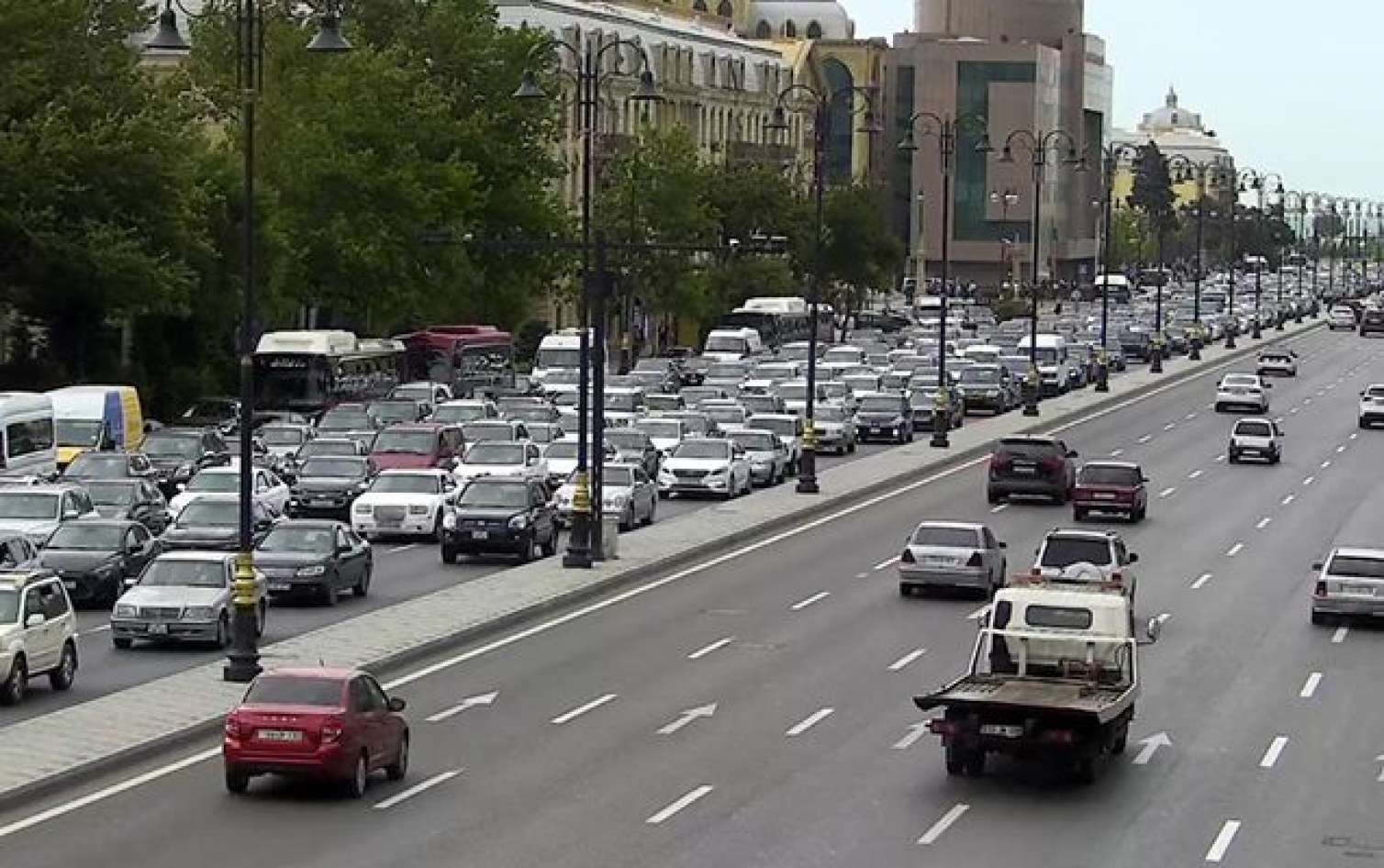 Bakının bu yollarında tıxac var -  SİYAHI