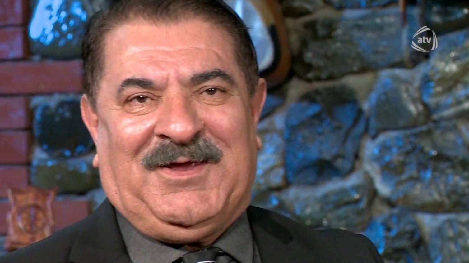 Türkiyəyə müalicə üçün gedən müğənni: "Nəticələr bir həftə sonra deyiləcək" 