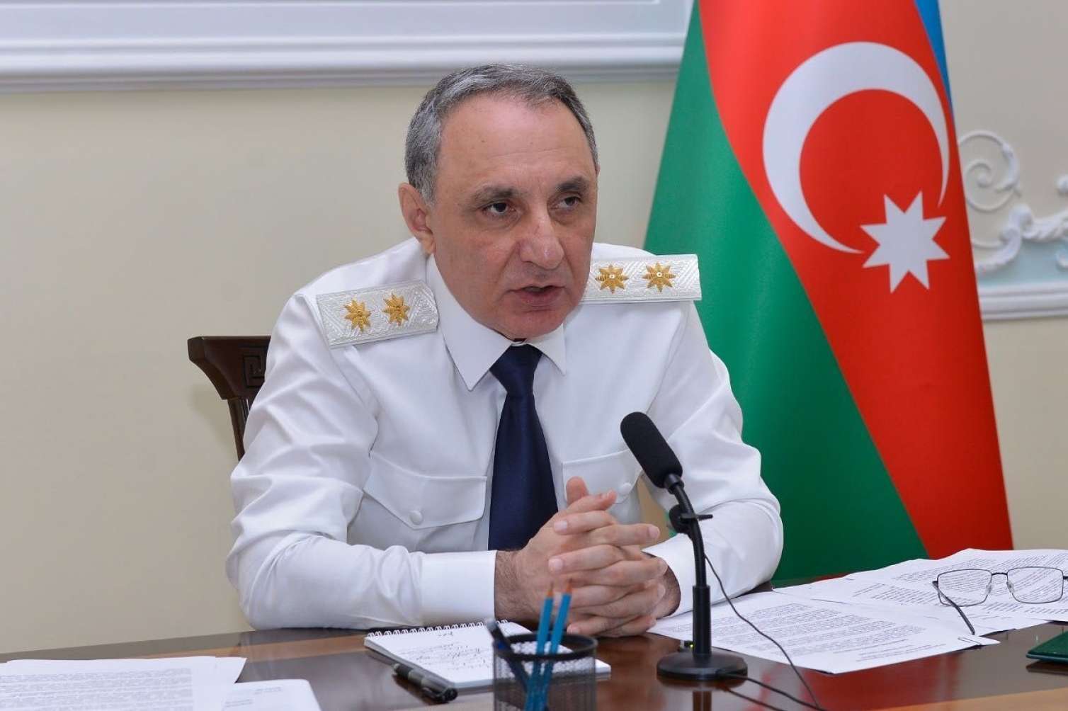 Kamran Əliyev parlamentdə çıxış etdi 