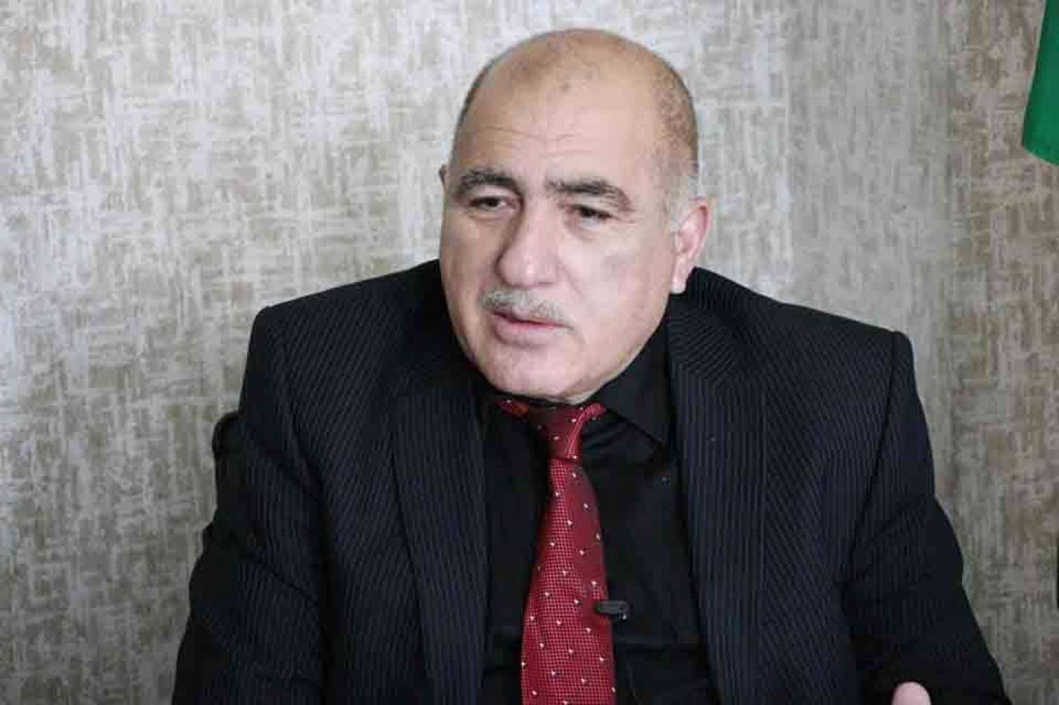 Pənah Hüseynə AĞIR İTKİ  