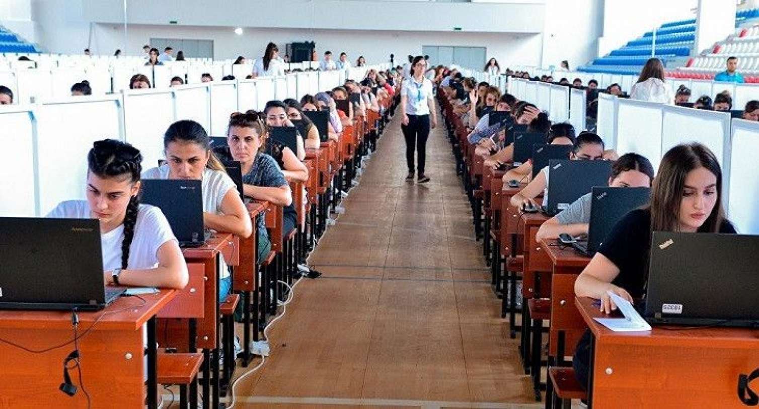 Dövlət qulluğunda vəzifə tutmaq istəyənlərin nəzərinə 