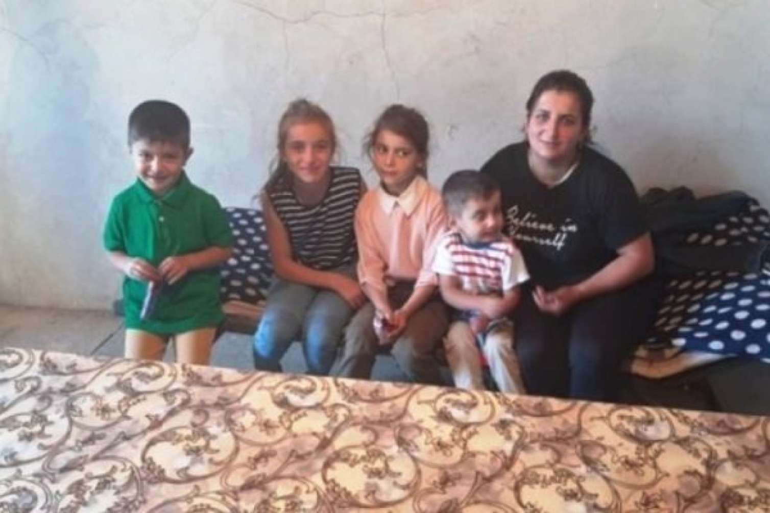 Erməni qadın uşaqlarıyla birgə Şuşaya keçmək istədi -  FOTO