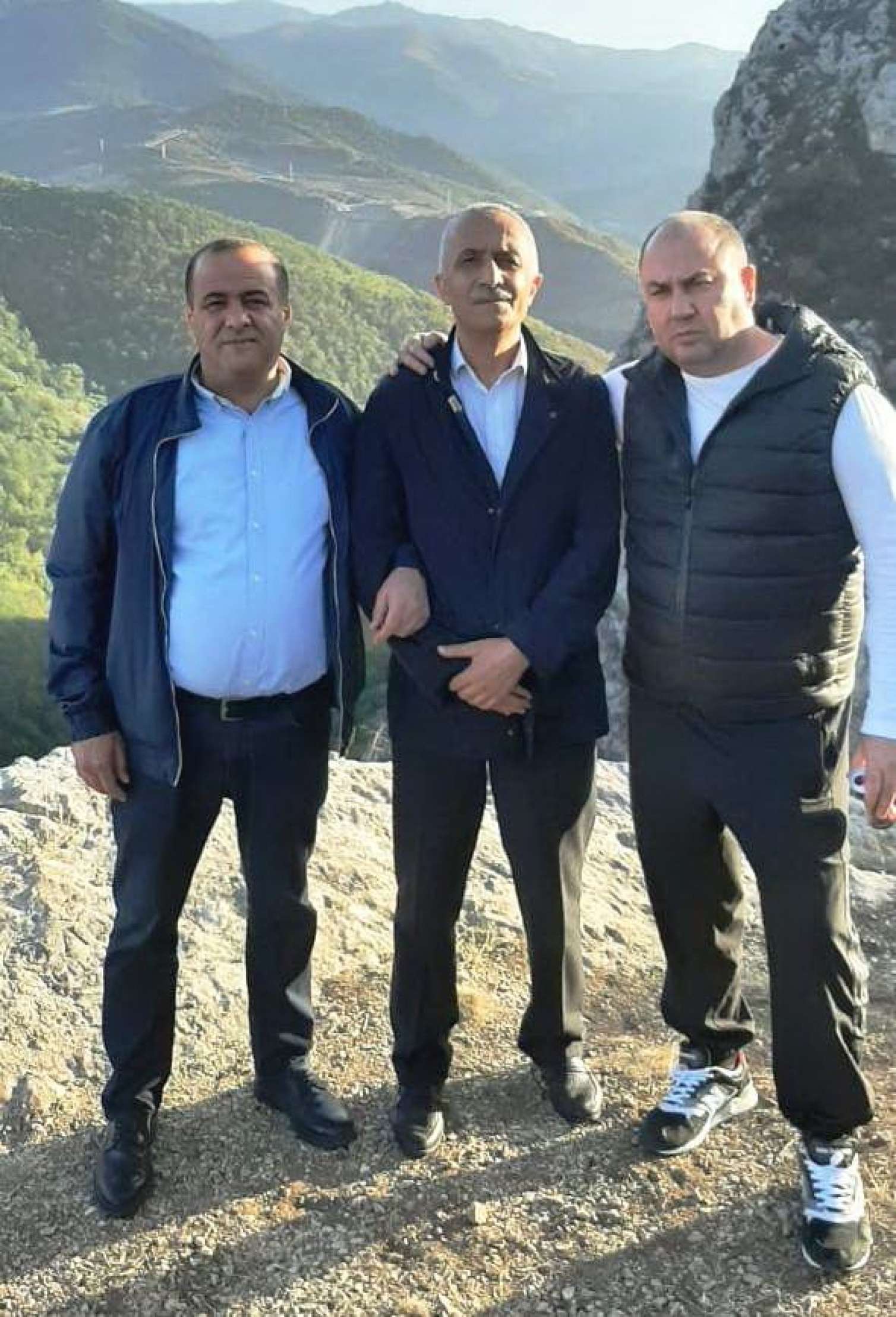 Hikmət Sabiroğlu  29 il 6 ay sonra Şuşaya getdi - Atasının qəbrini tapa bilmədi - YAZI 