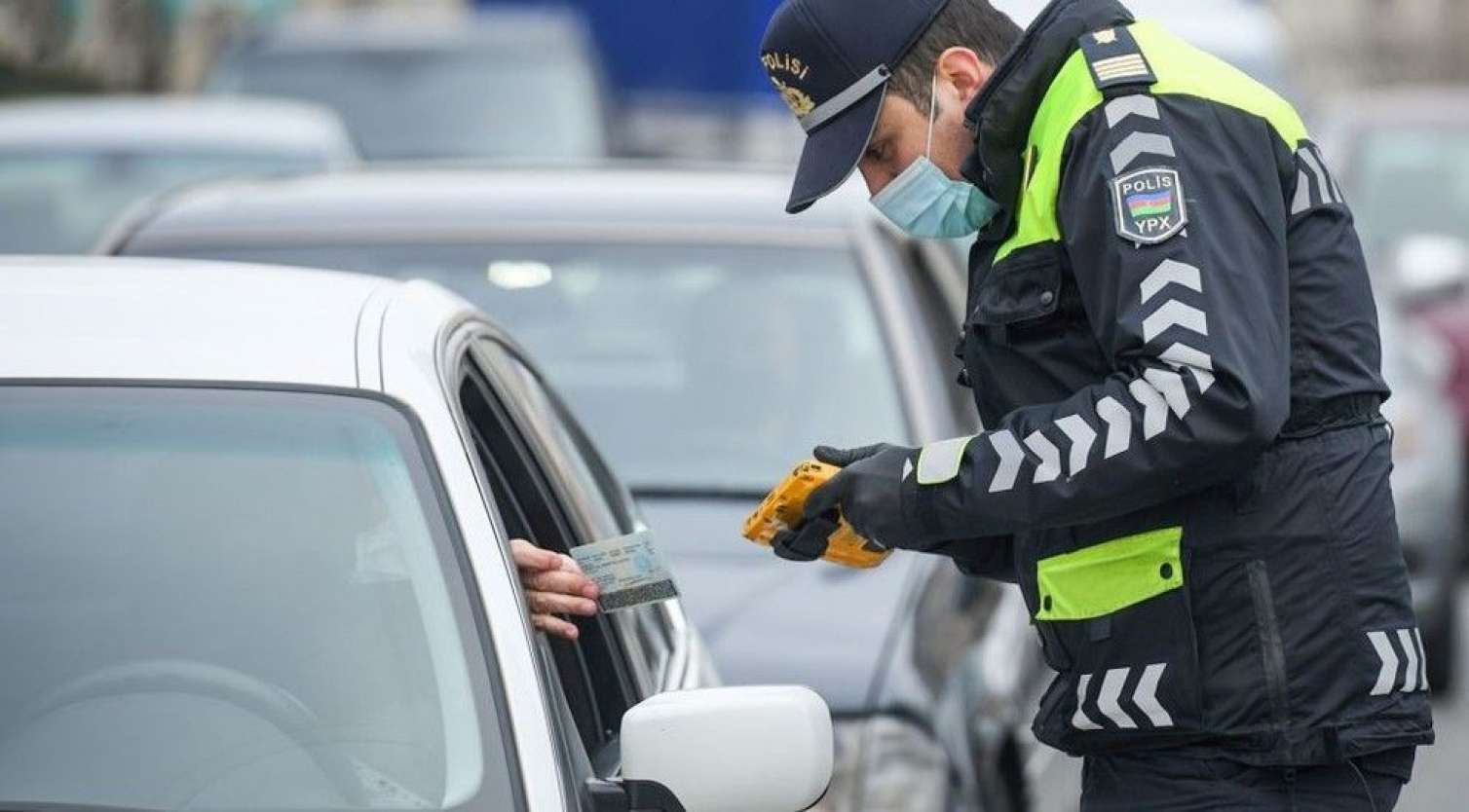 Yol polisindən həftəsonu sərnişin daşıyanlara  XƏBƏRDARLIQ