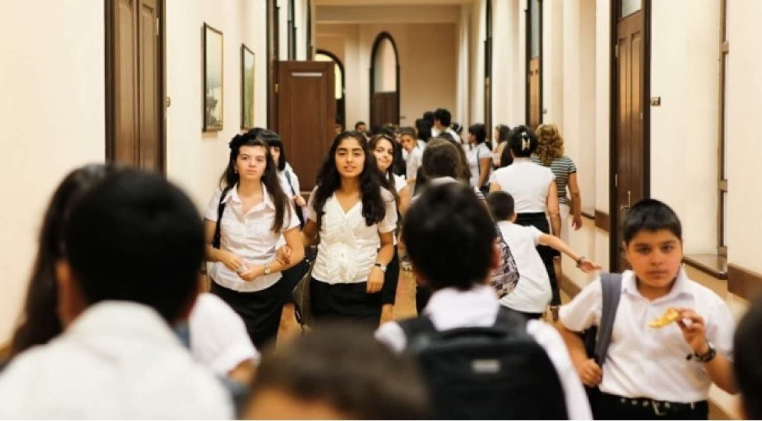 Məktəblərdə adambaşı maliyyələşmə: direktorlar yeni sistemdən baş çıxaracaqmı? - Açıqlama 