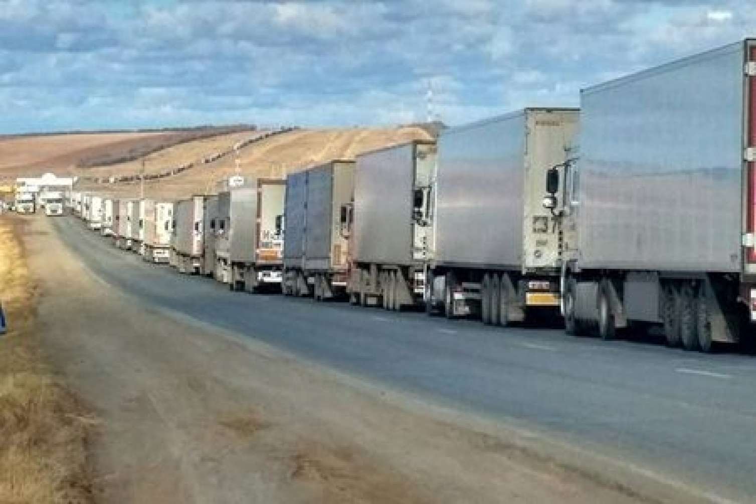 İran Ermənistana gedən yolu açacaq 
