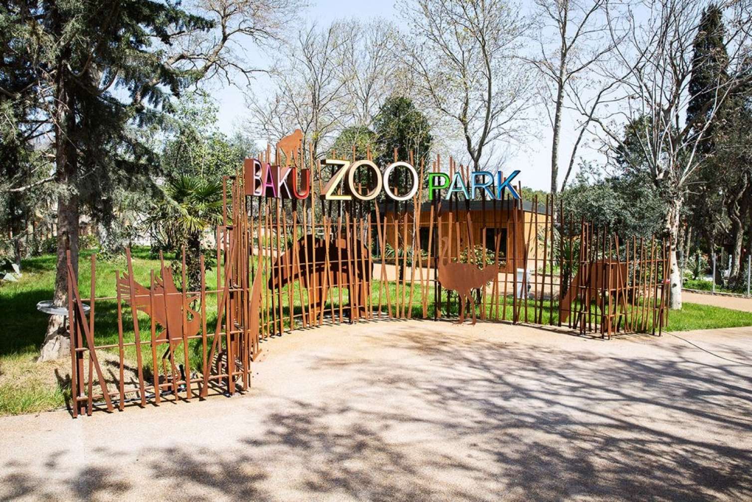 Bakı zooparkı ziyarətçilər üçün açıldı: qiymətlər, qaydalar... 