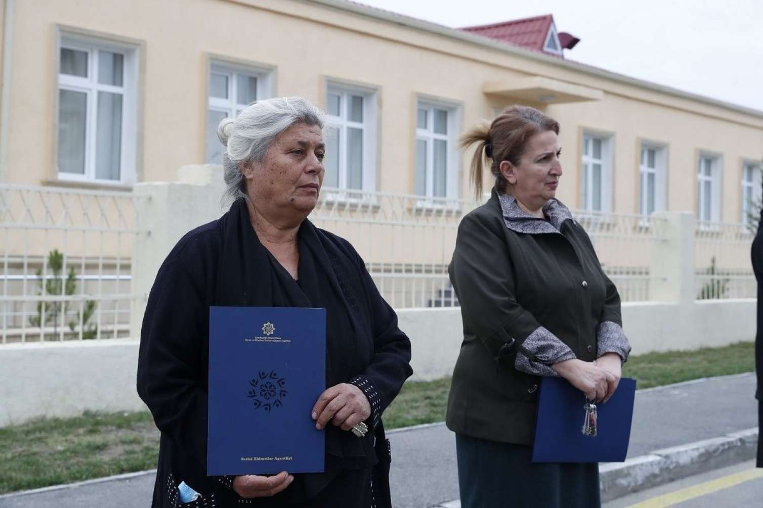 Samuxda şəhid ailələri və müharibə əlilləri üçün yeni yaşayış kompleksinin açılışı olub -  FOTOLAR