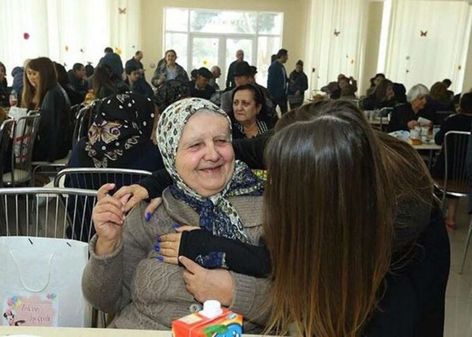 Bakıda sensasiya: “Qocalar evi”nin qadınlarına fahişəlik təklif edilib - FOTO 