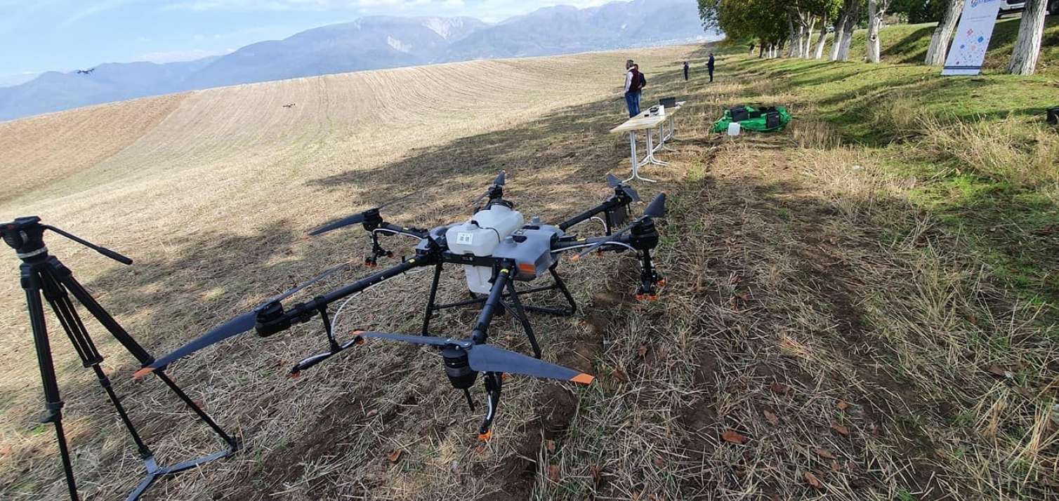 Bu dron o dron deyil - silah əmək alətinə çevrilirsə… -  FOTO - VİDEO