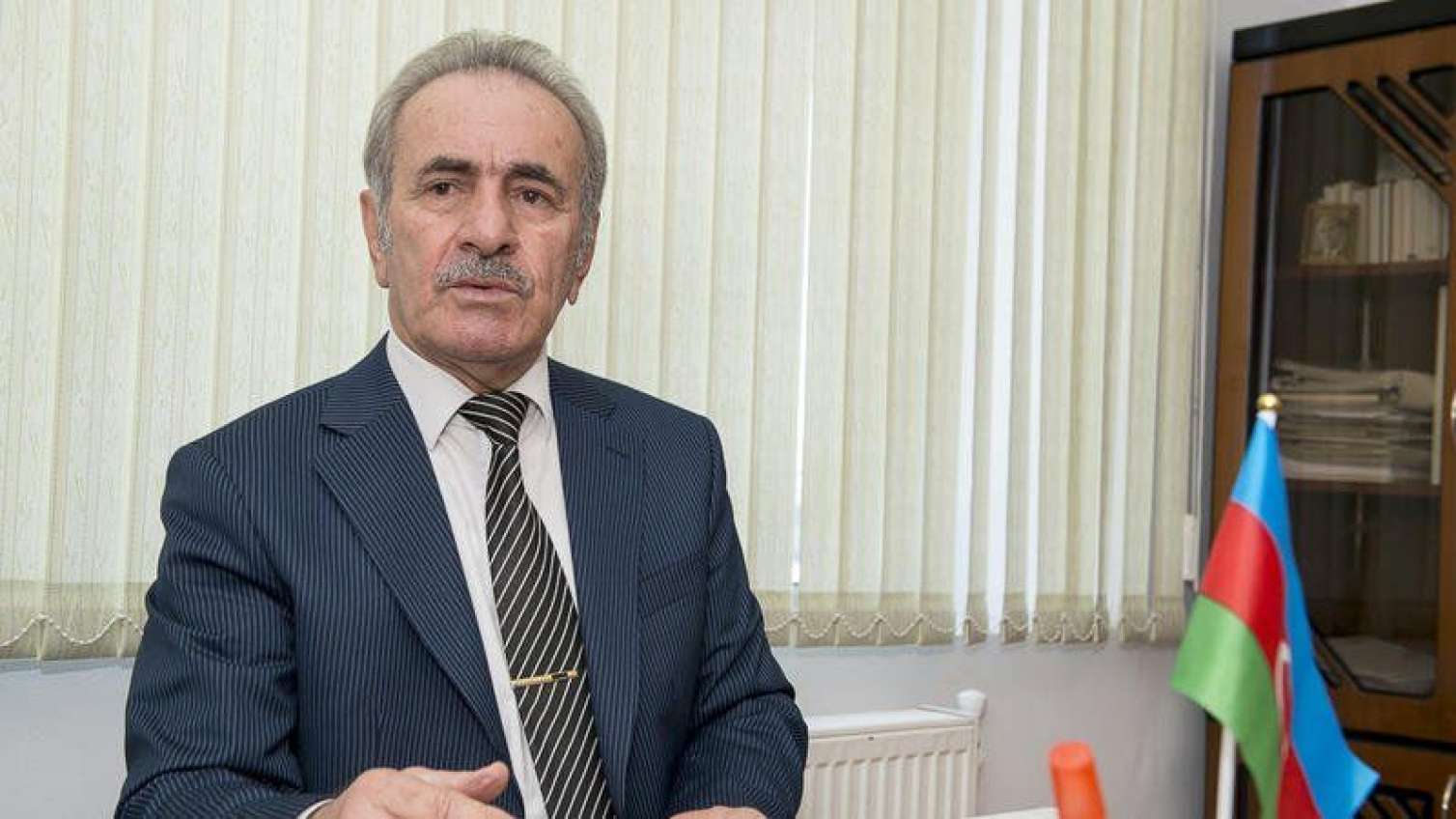 Canəli Əkbərovun vəziyyəti ağırdır 