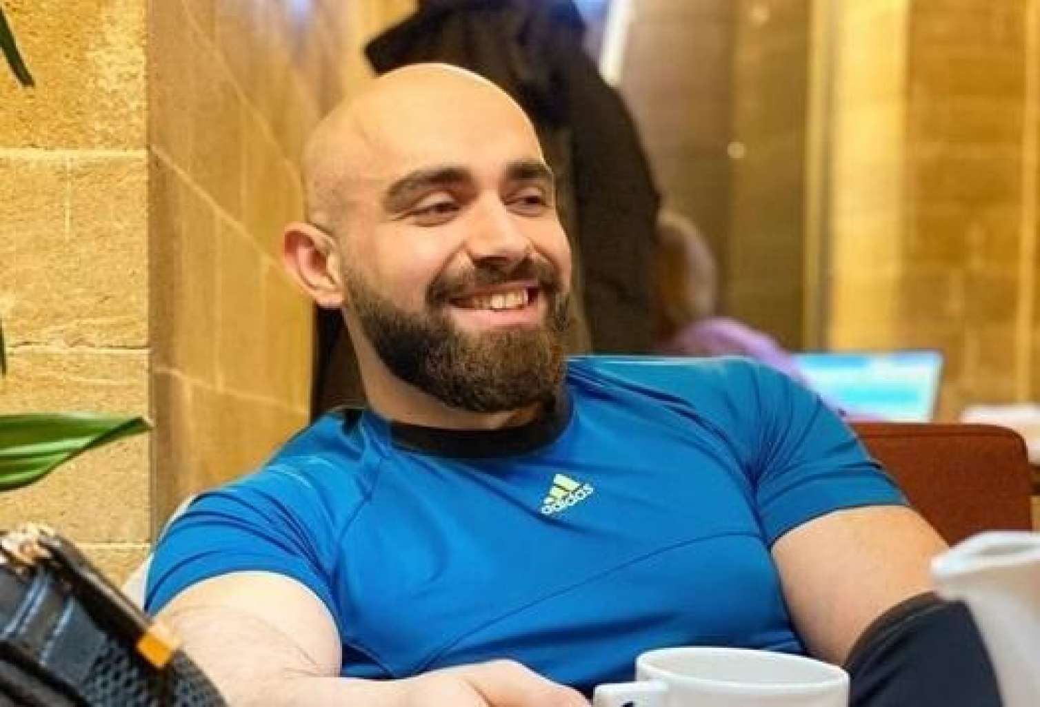 Məşqçi idman zalında öldü -  FOTO