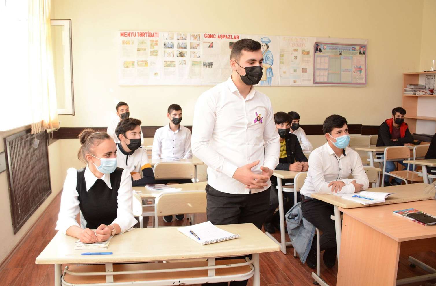 Bakı məktəblərində “Uşaq hüquqları aylığı” 