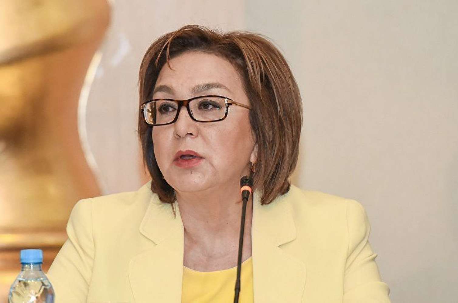 DİM-in imtahanı yenə problemli keçdi – Listening eşidilmədi, tapşırıqlar ağır oldu 