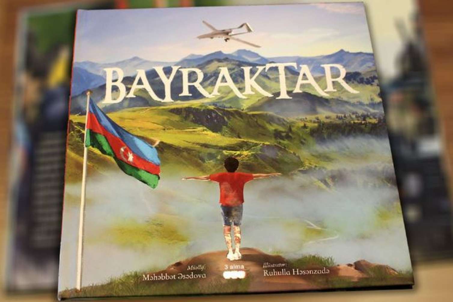 Azərbaycanda “Bayraktar”dan bəhs edən kitab çap edildi – FOTOLAR 