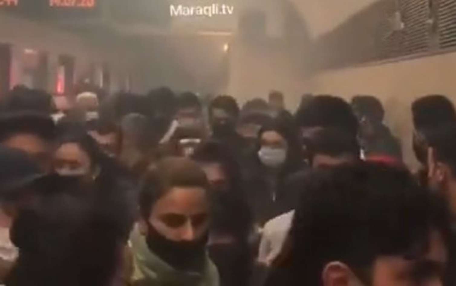Metrodakı tüstülənmənin səbəbi - FHN açıqladı -  VİDEO