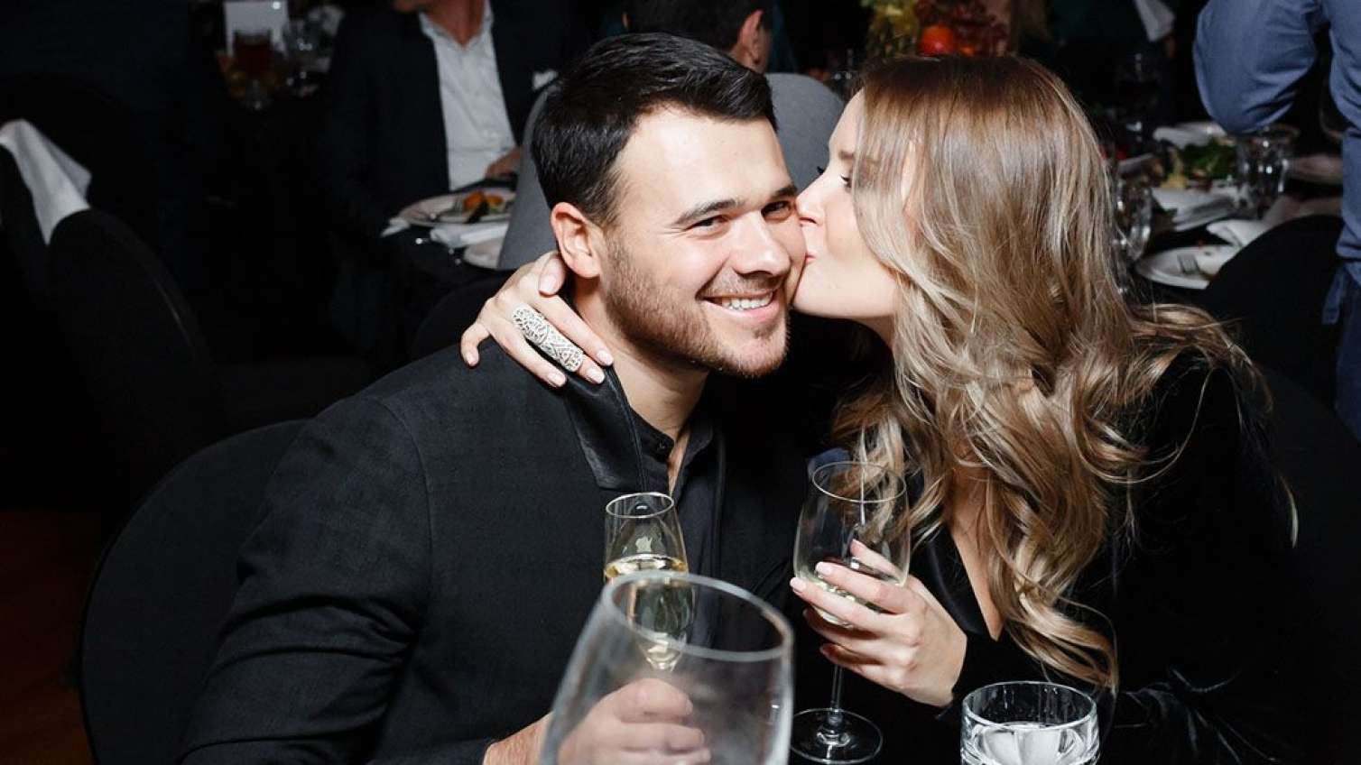 Emin Ağalarov boşandığı həyat yoldaşına geri qayıtdı - FOTO 
