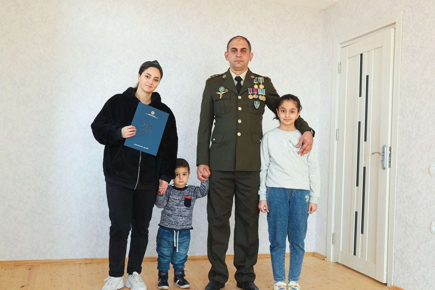 Şəhid ailələri və müharibə əlillərinə daha 50 mənzil verildi -  FOTOLAR
