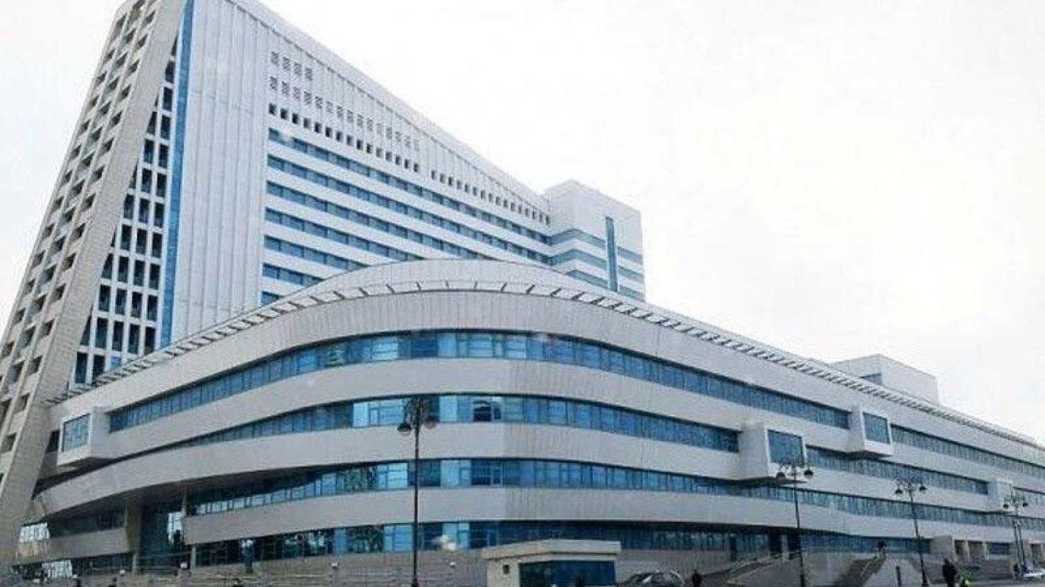 "Yeni Klinika” ilə bağlı işdə təqsirləndirilən qadının hamilə olduğu bildirildi 