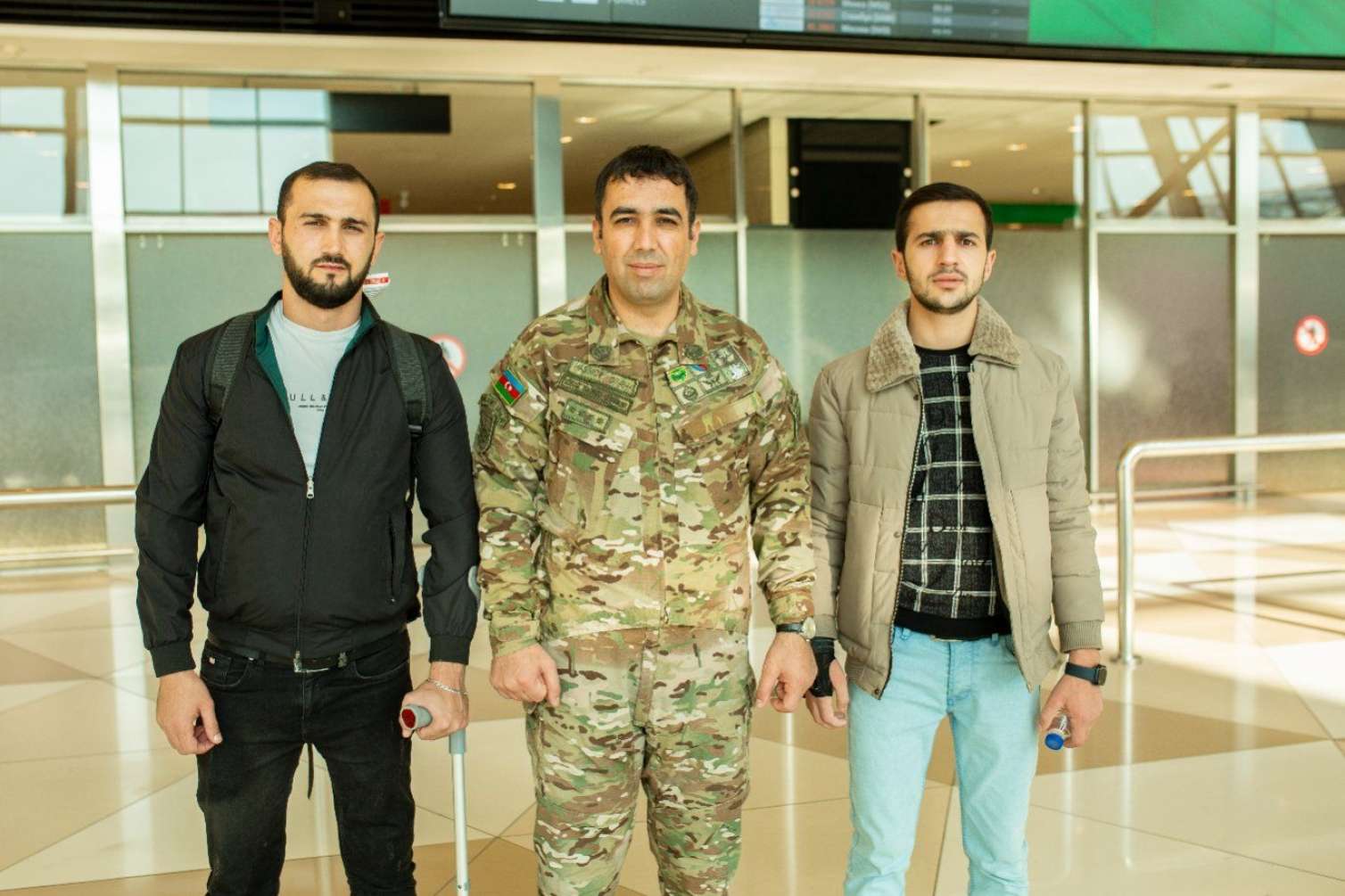 Daha 5 qazimiz sağalaraq Vətənə qayıtdı -  FOTO