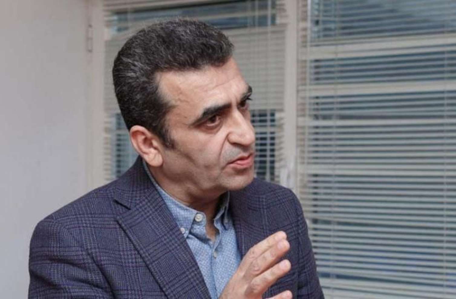 “O verilişlər daha da iyrənc olacaq” - Kamran Həsənli TV-ləri yerdən-yerə vurdu 