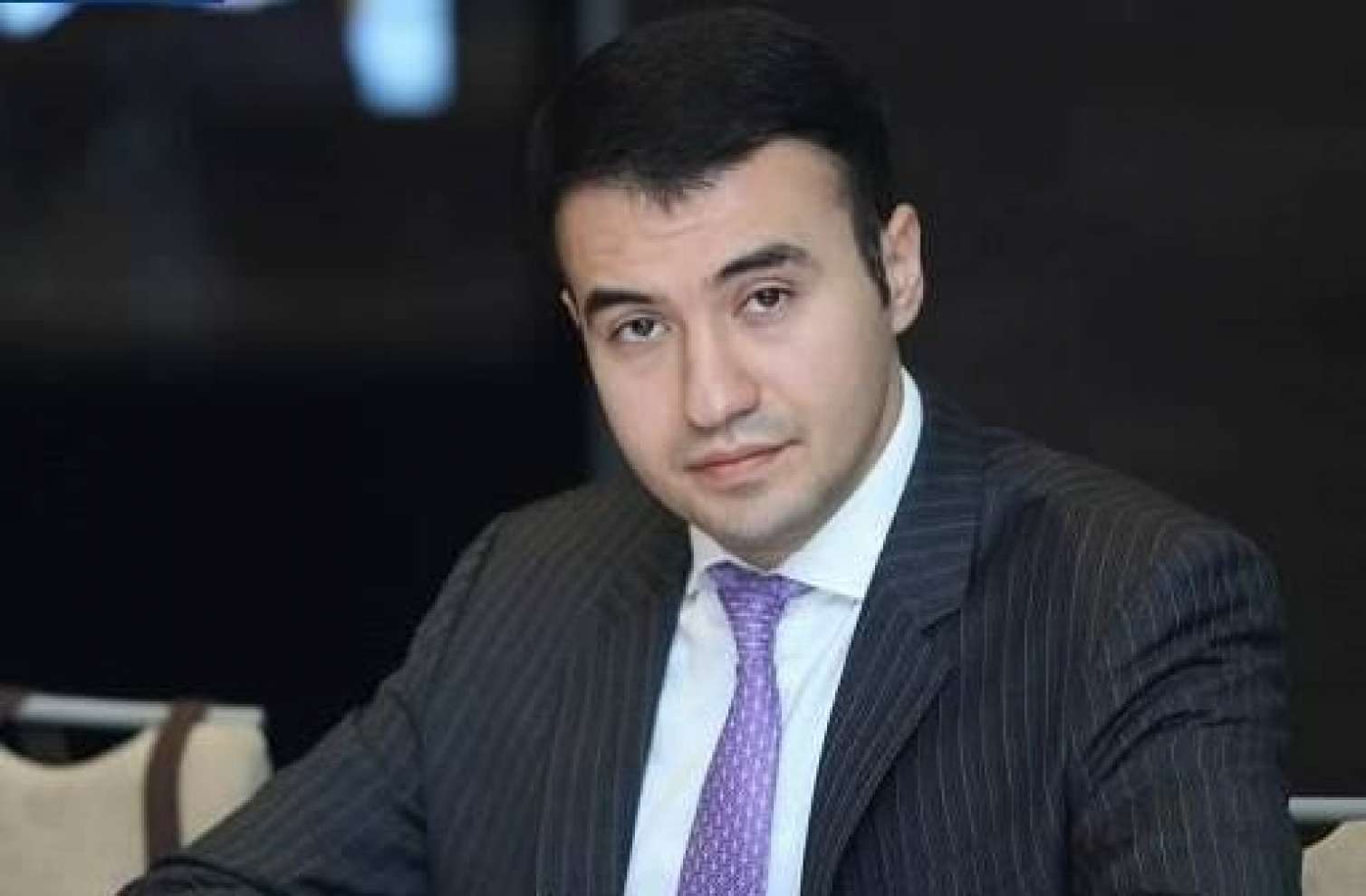 Kamalı “gül vuran” deputatın “müdafiəsi” və xəyanəti 
