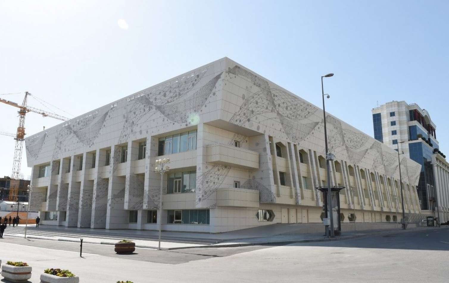 Bakı İdman Sarayının direktoru işdən çıxarıldı -  Əmr