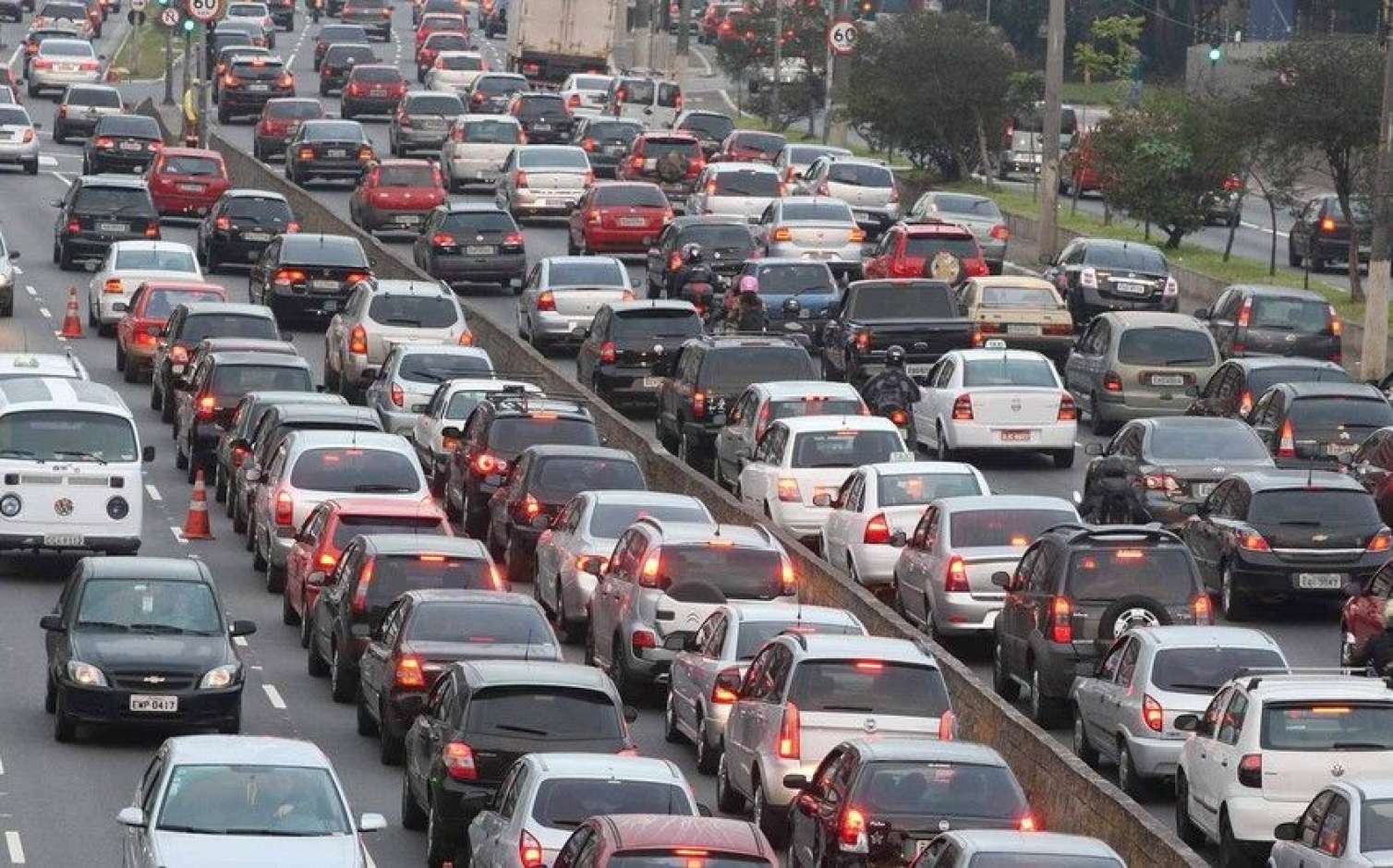 Tıxacları azaltmaq üçün iki problem həll edilməlidir - Ekspert 