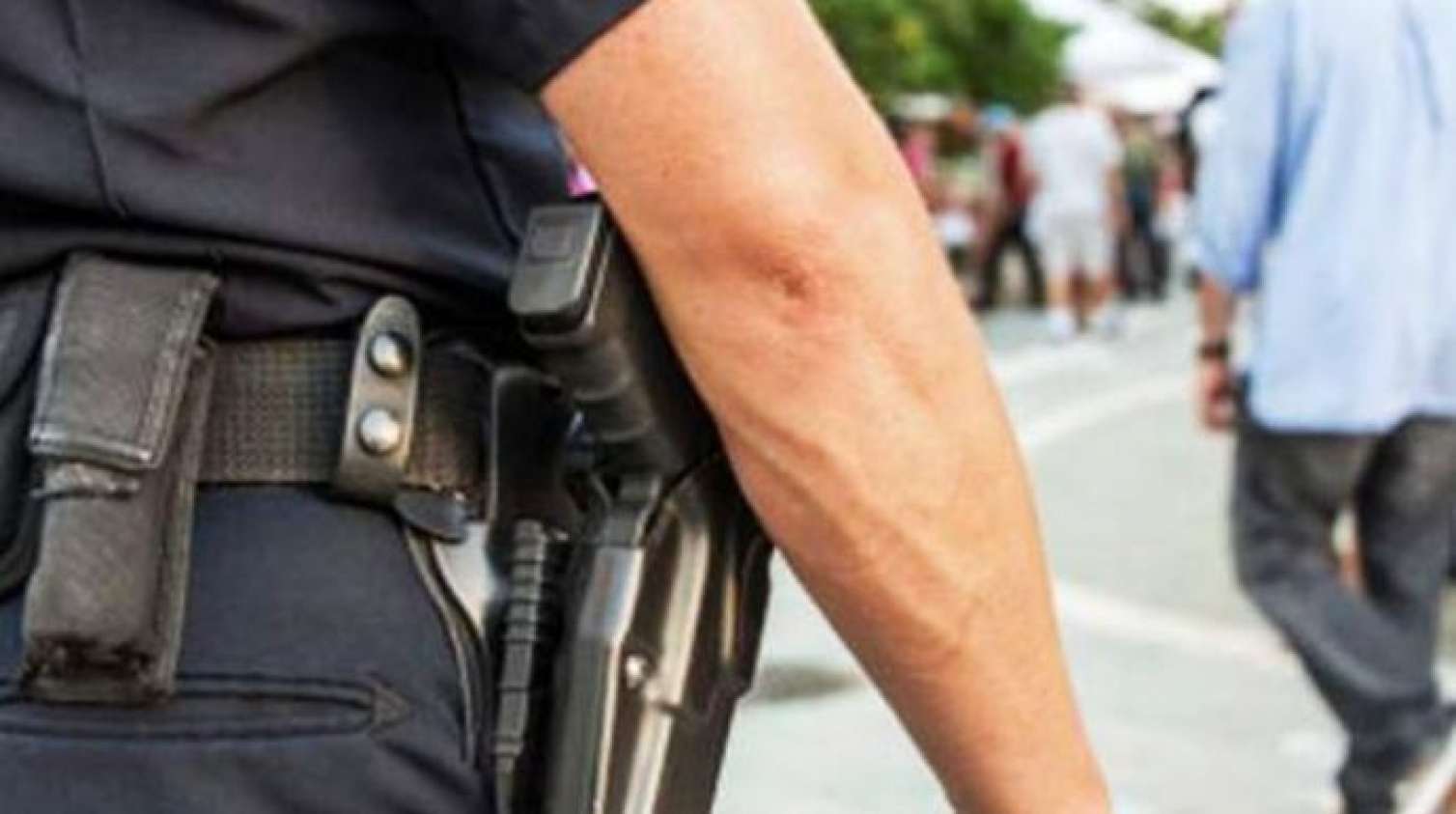 Bakıda evə basqın oldu - Polis silahla zərərsizləşdirdi  