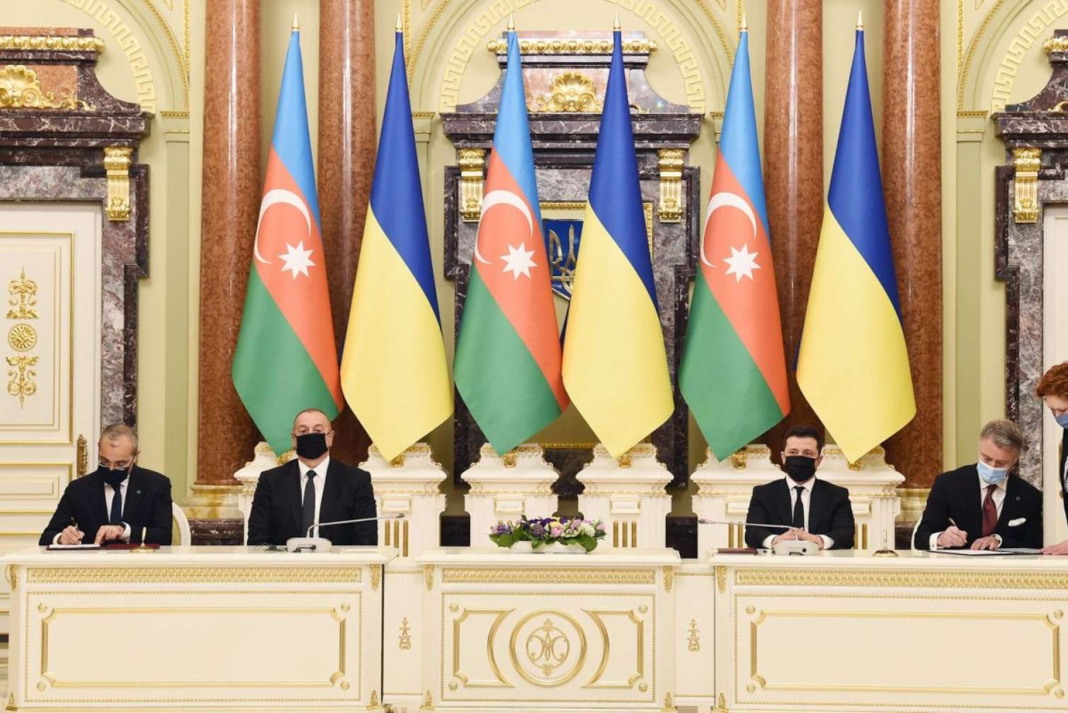 Azərbaycan-Ukrayna sənədləri imzalandı -  YENİLƏNİB - FOTO