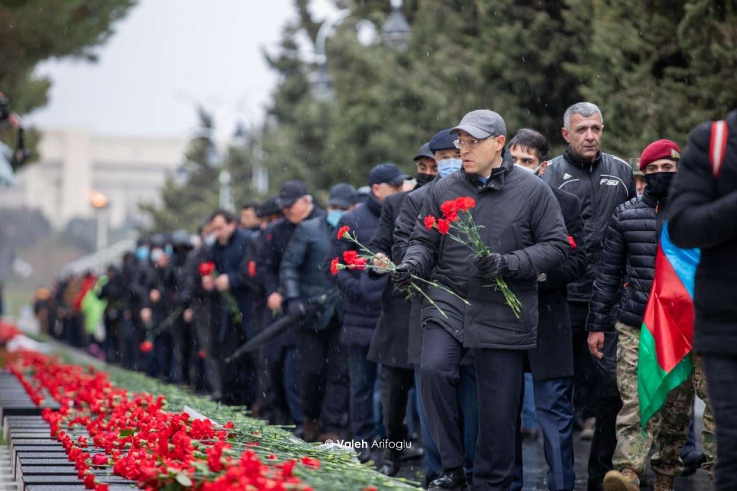 Şəhidlər xiyabanından FOTOREPORTAJ 