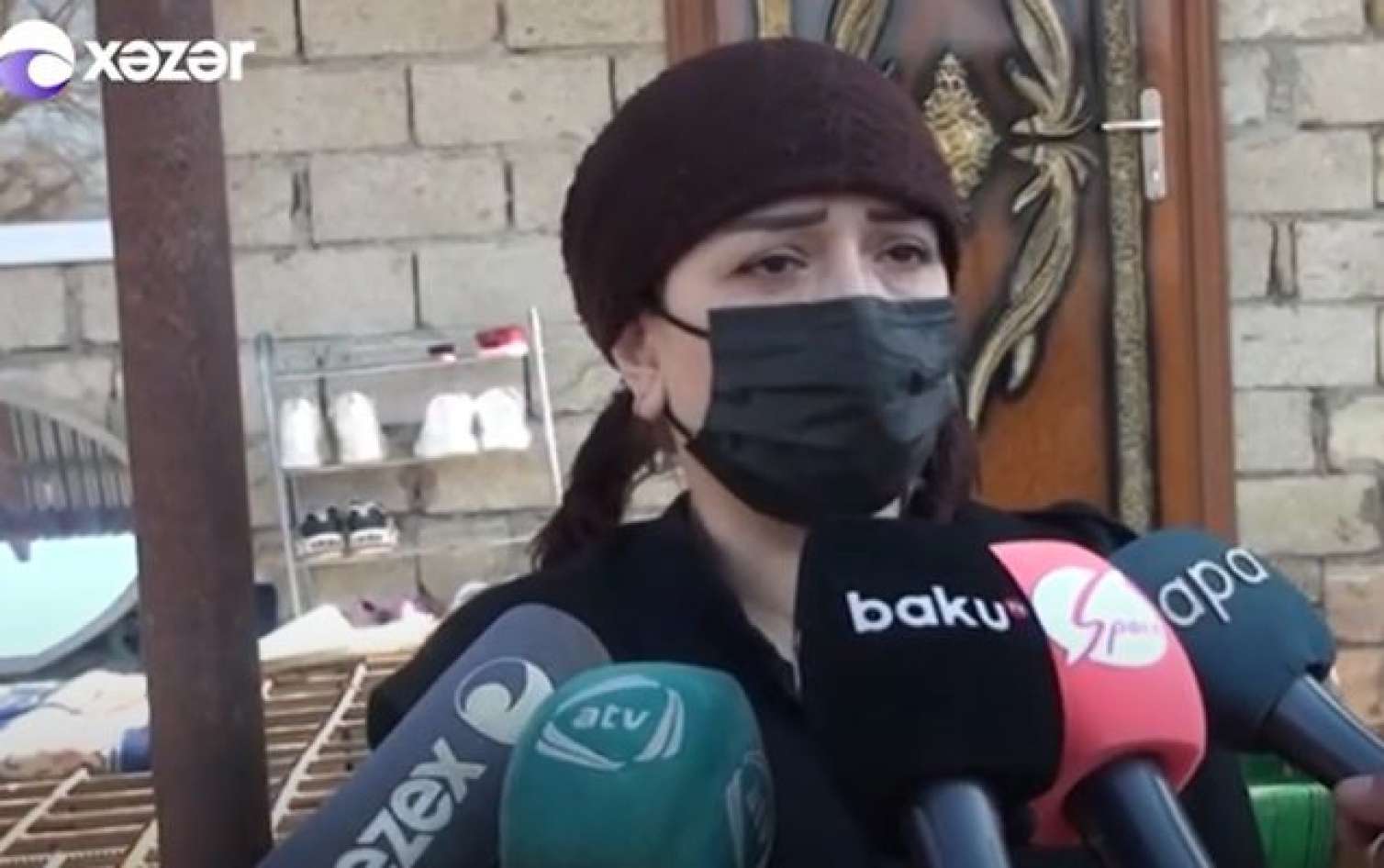 Oğlanın adını bilmirəm - Nişanlanan 15 yaşlı qızın anası 