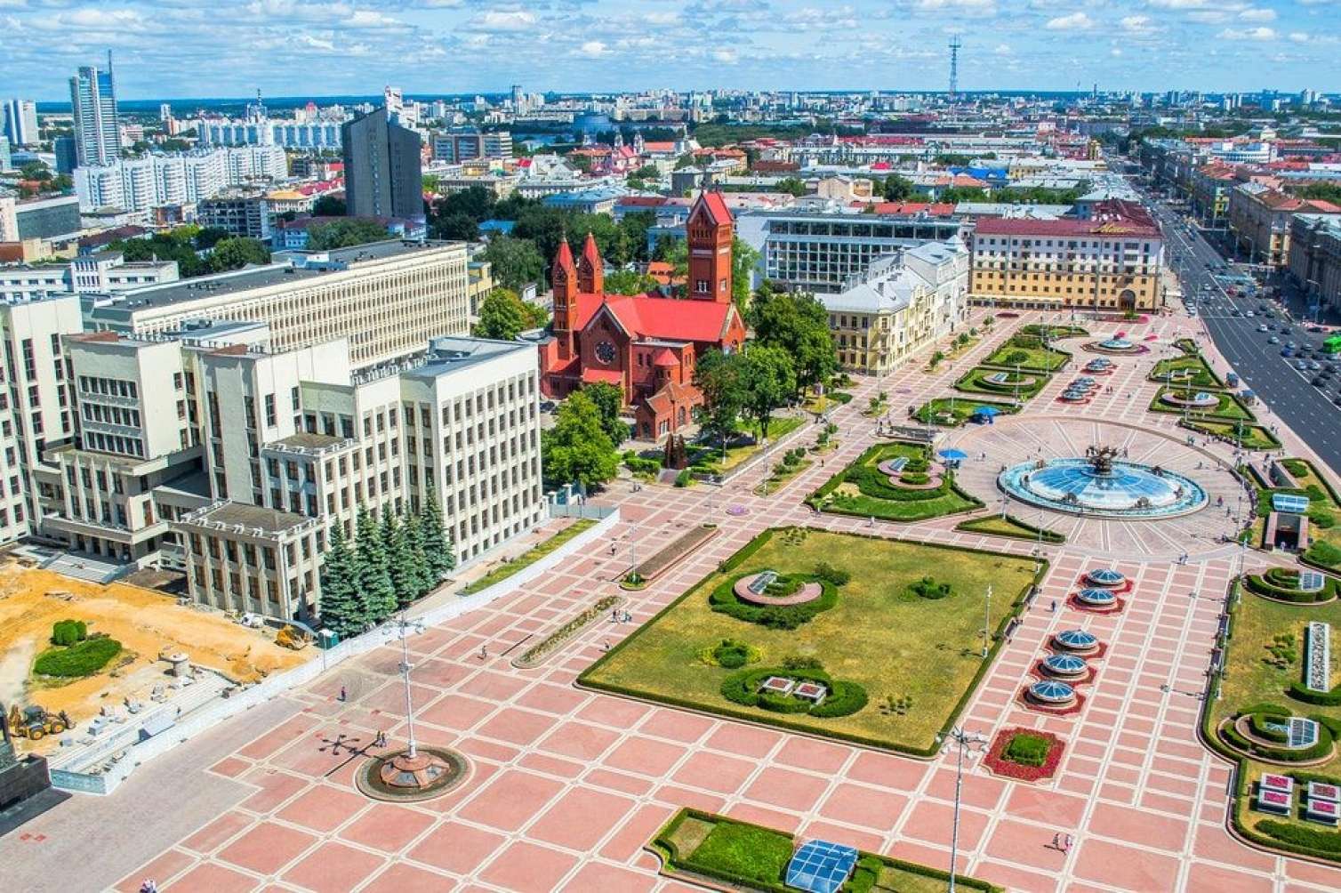 Belarus Litvaya etiraz notası verdi 