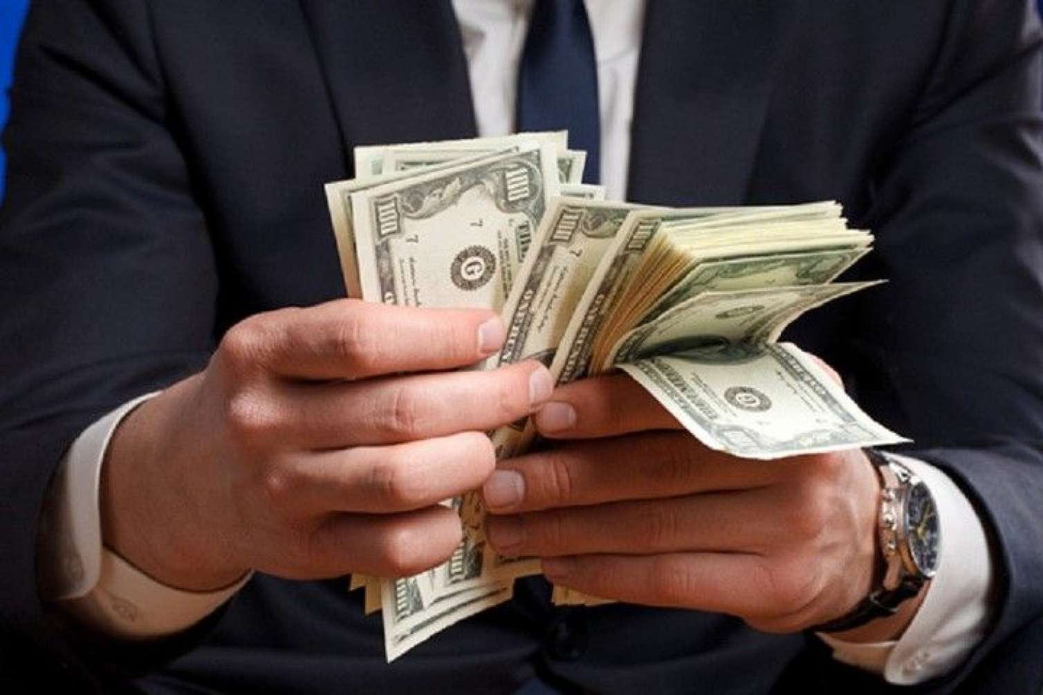 Alimlər milyonçuların şəxsiyyət və xarakterini açıqladı: səbrli, ürəyiyumşaq... 